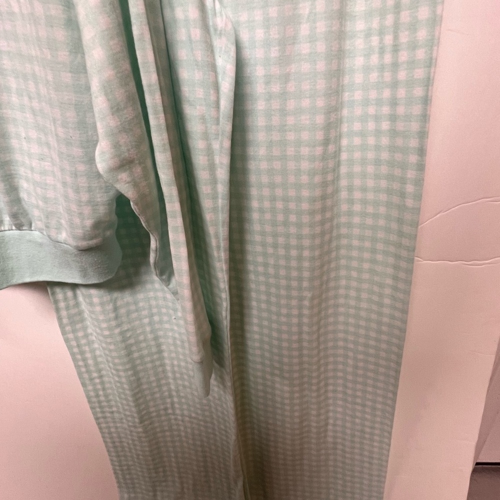 HONEY DEW SIZE SMALL LADIES LONG SLEEVE PAJAMA’S MINT GREEN & WHITE CHECKERED - Picture 11 of 11